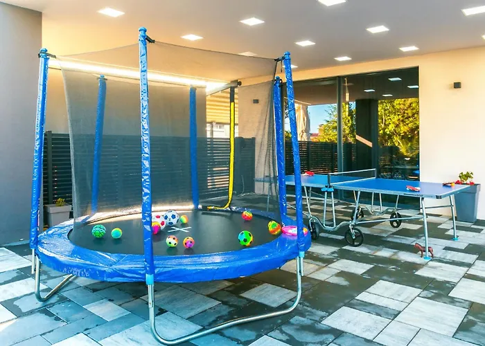 A'more Bijeca - App A3 - Mpolo * Medulin