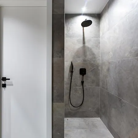 A'more Bijeca - App A3 - Mpolo *